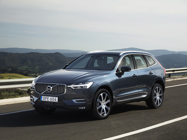 "فولفو XC60" تفوز بلقب سيارة العام 2018 في الشرق الأوسط